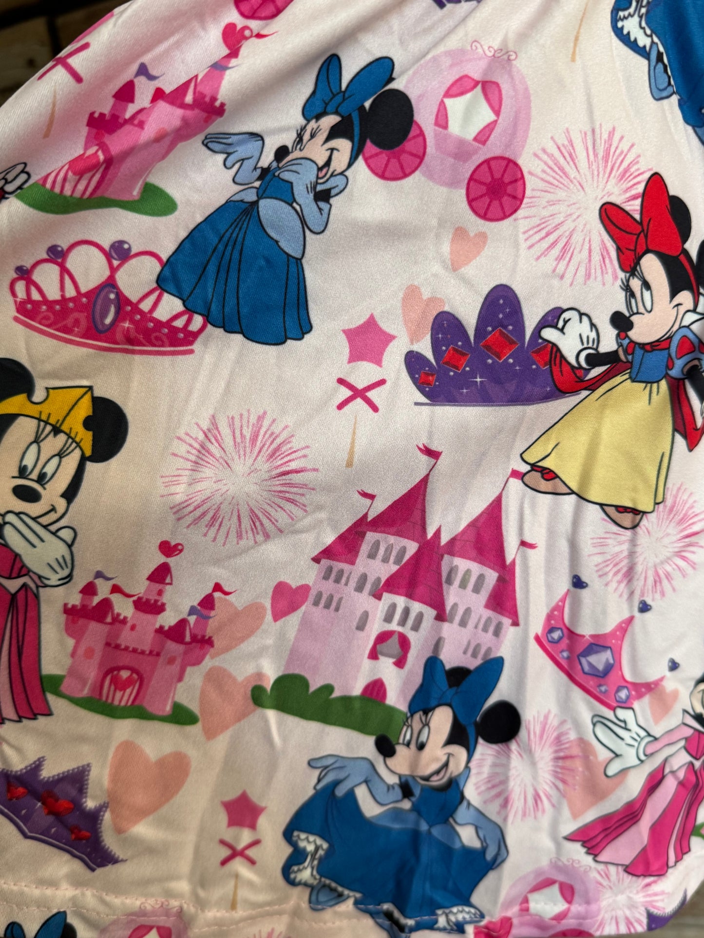 Mouse of Many Dresses