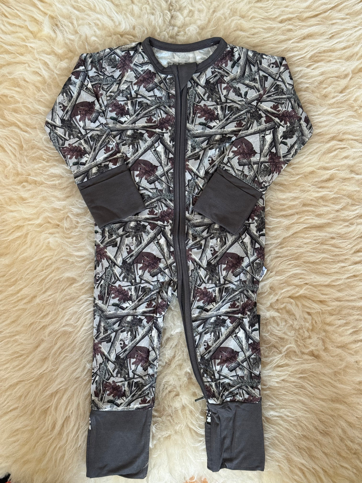 Hidden Buck & Ducks Sleeper